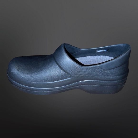 NWOB CROCS Unisex Duel Comfort On The Clock Black Work Slip Ons Size W9 - Picture 4 of 6